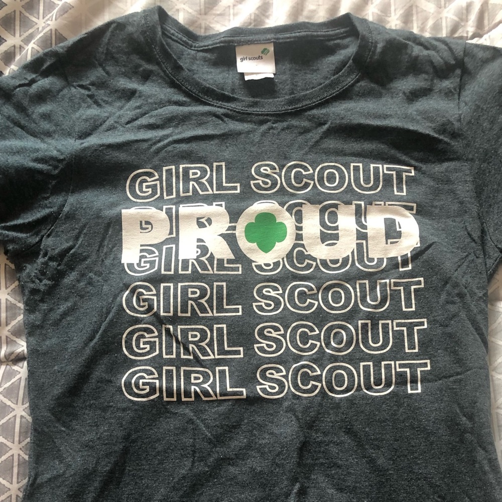 girl scout tee :)